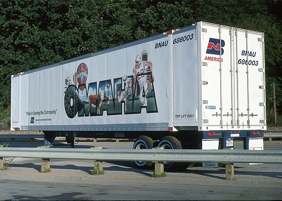 BNAU OMAHA container